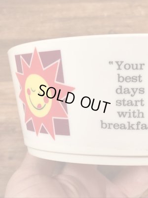 ケロッグのアドバタイジング物のビンテージのシリアルボウル