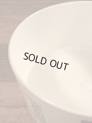 ケロッグのアドバタイジング物のビンテージのシリアルボウル