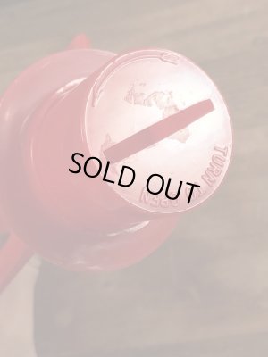 企業キャラクターのミスターピーナッツのビンテージのコインバンク