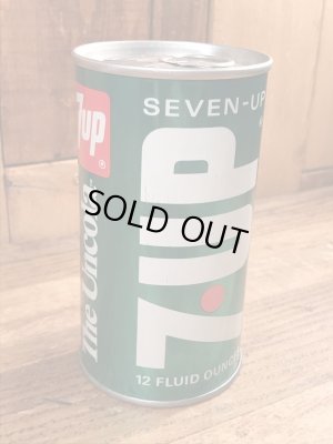 70年代の7upのビンテージのオルゴール缶