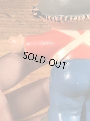 アドバタイジングキャラクターのマインツェルマンヒェンのヴィンテージのソフビ人形