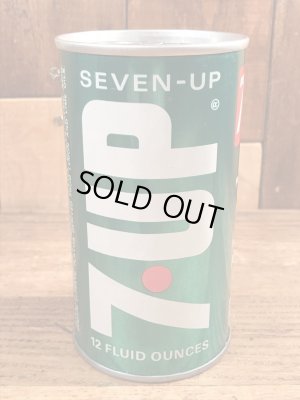 70年代の7upのビンテージのオルゴール缶