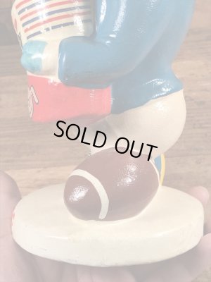 アドバタイジングキャラクターのErnie Pigのヴィンテージのコインバンクドール