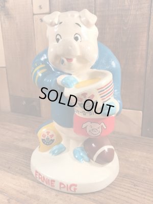 アドバタイジングキャラクターのErnie Pigのヴィンテージのコインバンクドール