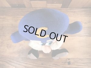 アドバタイジングキャラクターのキャプテンクランチのビンテージのぬいぐるみ