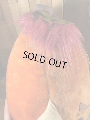 アドバタイジングキャラクターのマジックマウンテントロールのビンテージのぬいぐるみ