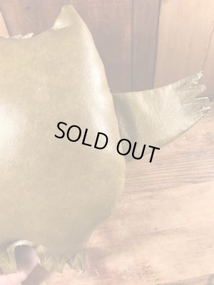 アドバタイジングキャラクターのナウガモンスターのビンテージのドール