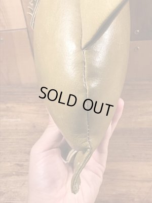 アドバタイジングキャラクターのナウガモンスターのビンテージのドール