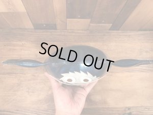 企業キャラクターのナウガモンスターのビンテージのぬいぐるみ