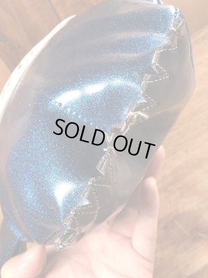 アドバタイジングキャラクターのナウガモンスターのヴィンテージのトイ