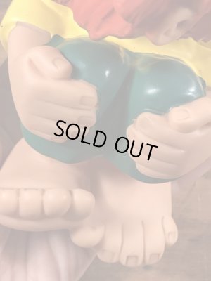 80年代のプムックルのヴィンテージの貯金箱フィギュア