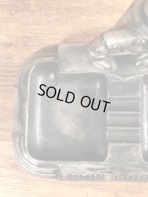 Iron Fireman　ヴィンテージ　灰皿　企業キャラクター　アドバタイジング　40’s