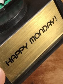 他の写真1: Aviva Peanuts Snoopy “Happy Monday!” Trophy　スヌーピー　ビンテージ　トロフィー　モーニングアレルギー　70年代