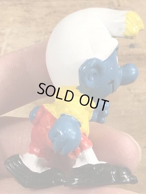 70年代頃のスキーをしているスマーフのビンテージのPVCフィギュア