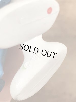 80’sのゴーカートに乗ったスーパースマーフのヴィンテージのPVC製フィギュア