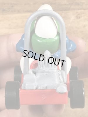 80年代頃のゴーカートに乗ったスーパースマーフのビンテージのPVCフィギュア