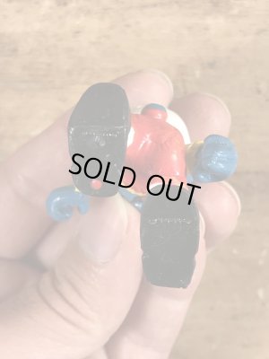 70年代頃のスキーをしているスマーフのビンテージのPVCフィギュア