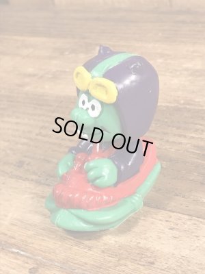 80年代頃のそりをしているビンテージのPVCフィギュア