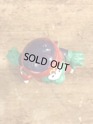 80年代頃のアイススケートをしているアストロスニックのビンテージのPVCフィギュア