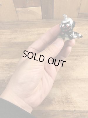 80’sの寝ながら本を読んでいるアストロスニックのヴィンテージのPVC製フィギュア