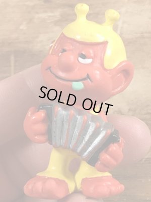 80年代頃のアコーディオンを弾いているアストロスニックのビンテージのPVCフィギュア