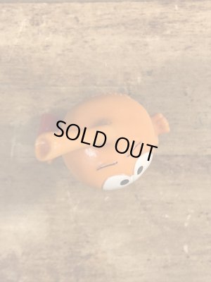 80年代頃のローラースケートをしているスノークスのビンテージのPVCフィギュア