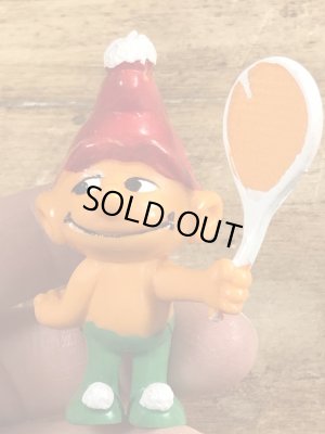 70年代頃のテニスをしているグノームファミリーのビンテージのPVCフィギュア