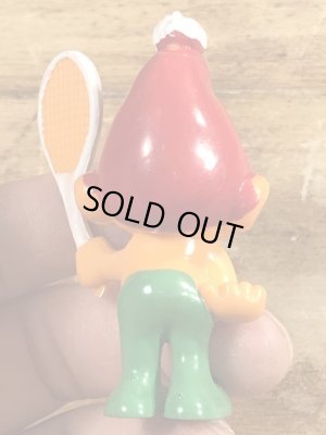 70年代頃のテニスをしているグノームファミリーのビンテージのPVCフィギュア