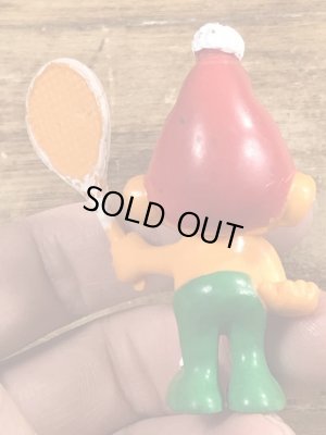 70年代頃のテニスをしているグノームファミリーのビンテージのPVCフィギュア