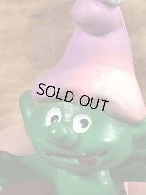 70’sのビールを持ったグノームファミリーのヴィンテージのPVC製フィギュア