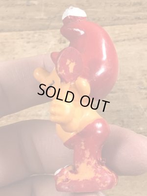 70’sのキャンディを持ったグノームファミリーのヴィンテージのPVC製フィギュア