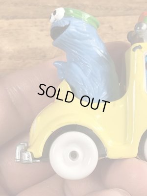 80’sのセサミストリートのクッキーモンスターのヴィンテージのダイキャストミニカー