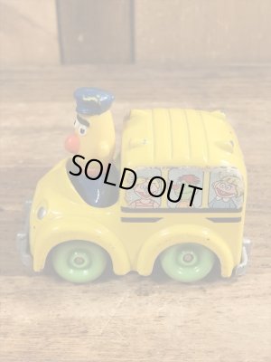80’sのセサミストリートのバートのヴィンテージのダイキャストミニカー
