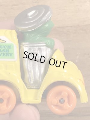 80’sのセサミストリートのオスカーのヴィンテージのダイキャストミニカー