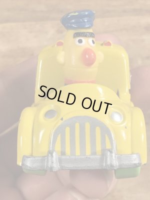 80年代頃のセサミストリートのバートのビンテージのミニカー