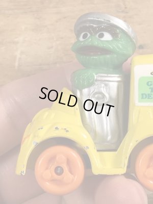 80’sのセサミストリートのオスカーのヴィンテージのダイキャストミニカー