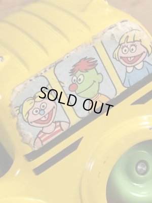 80’sのセサミストリートのバートのヴィンテージのダイキャストミニカー