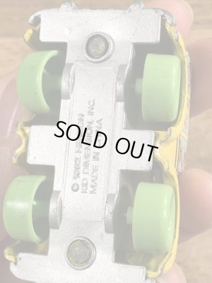 80’sのセサミストリートのバートのヴィンテージのダイキャストミニカー