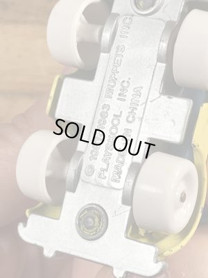 80年代頃のセサミストリートのクッキーモンスターのビンテージのミニカー