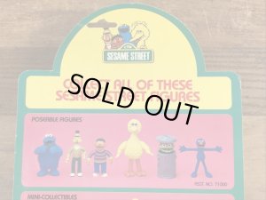 80’sのセサミストリートのビッグバードのヴィンテージのブリスター入りフィギュア