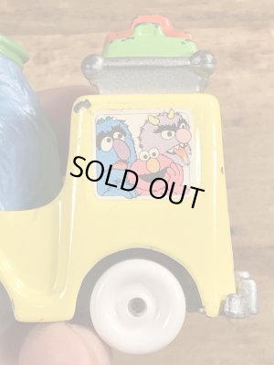 80年代頃のセサミストリートのクッキーモンスターのビンテージのミニカー