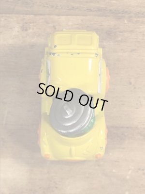 80年代頃のセサミストリートのオスカーのビンテージのミニカー