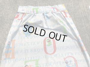 80年代頃のセサミストリートのビンテージのカーテン