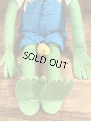 90’sのハットを被ったカーミットのヴィンテージのプラッシュドール