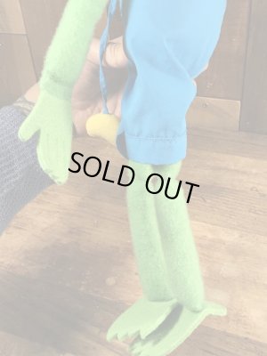 90’sのハットを被ったカーミットのヴィンテージのプラッシュドール