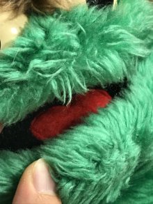 他の写真3: Playskool Sesame Street Oscar the Grouch Plush Doll　オスカー　ビンテージ　プラッシュドール　セサミストリート　80年代