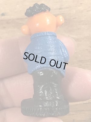 80年代頃のセサミストリートのアーニーのビンテージのPVCフィギュア