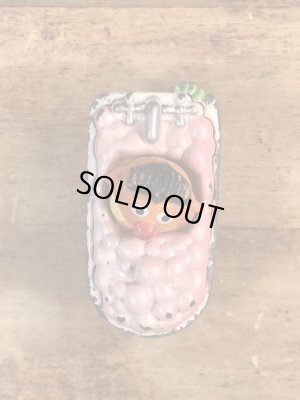 80年代頃のセサミストリートのアーニーのビンテージのミニカー