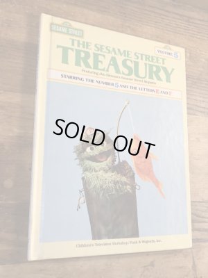 80年代頃のセサミストリートのビンテージの絵本