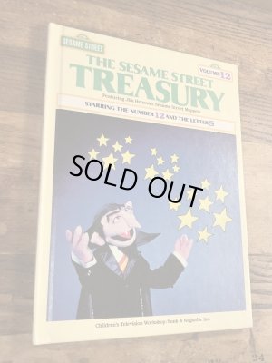 80年代頃のセサミストリートのビンテージの絵本